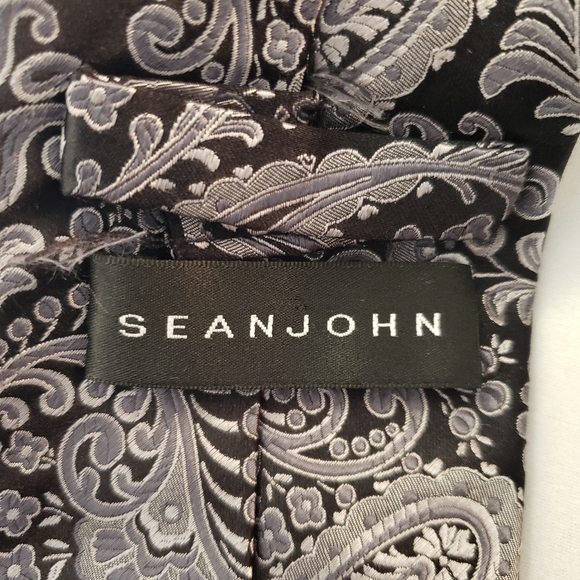 Classy Fancy Ties - Picture 7 of 16